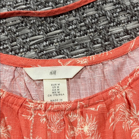 H&M | Flowy Peach Tank Top - Picture 3 of 9